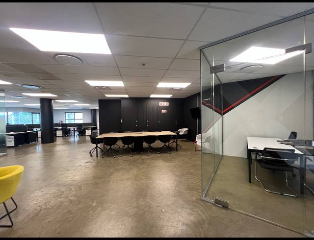 315M² OFFICE TO LET IN MELROSE